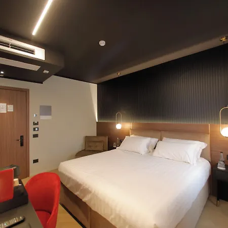 Otel Namia By Dori 3*